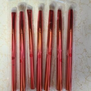 BH Cosmetics Brushes